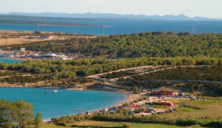 Apartments Loncar-Near Zrce Beach Novalja Eksteriør billede